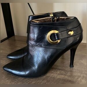 Escada Black Heeled Leather Boots with Gold Buckle Size 38.5 / US 7.5